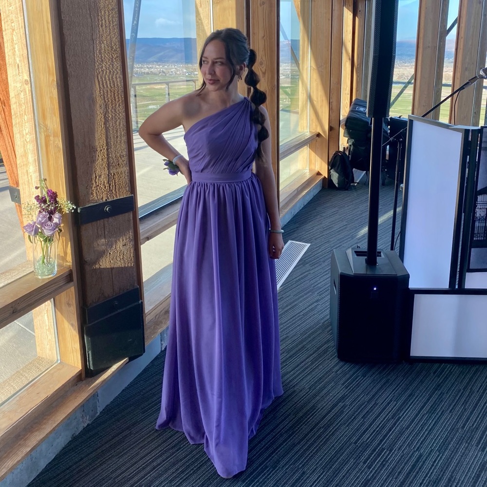 JJ’s House Bridesmaid Dress